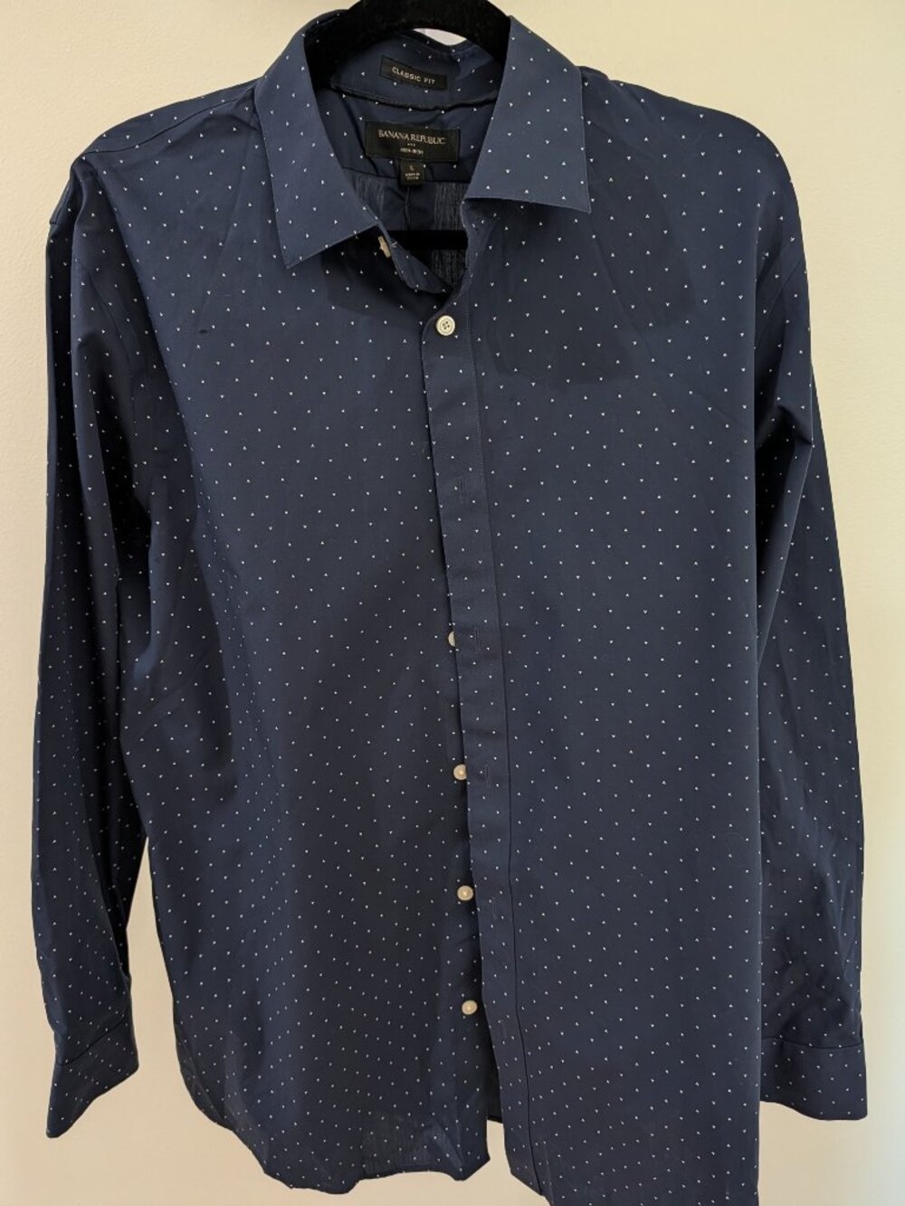 Banana Republic Non-Iron Shirt 100% Supima Cotton